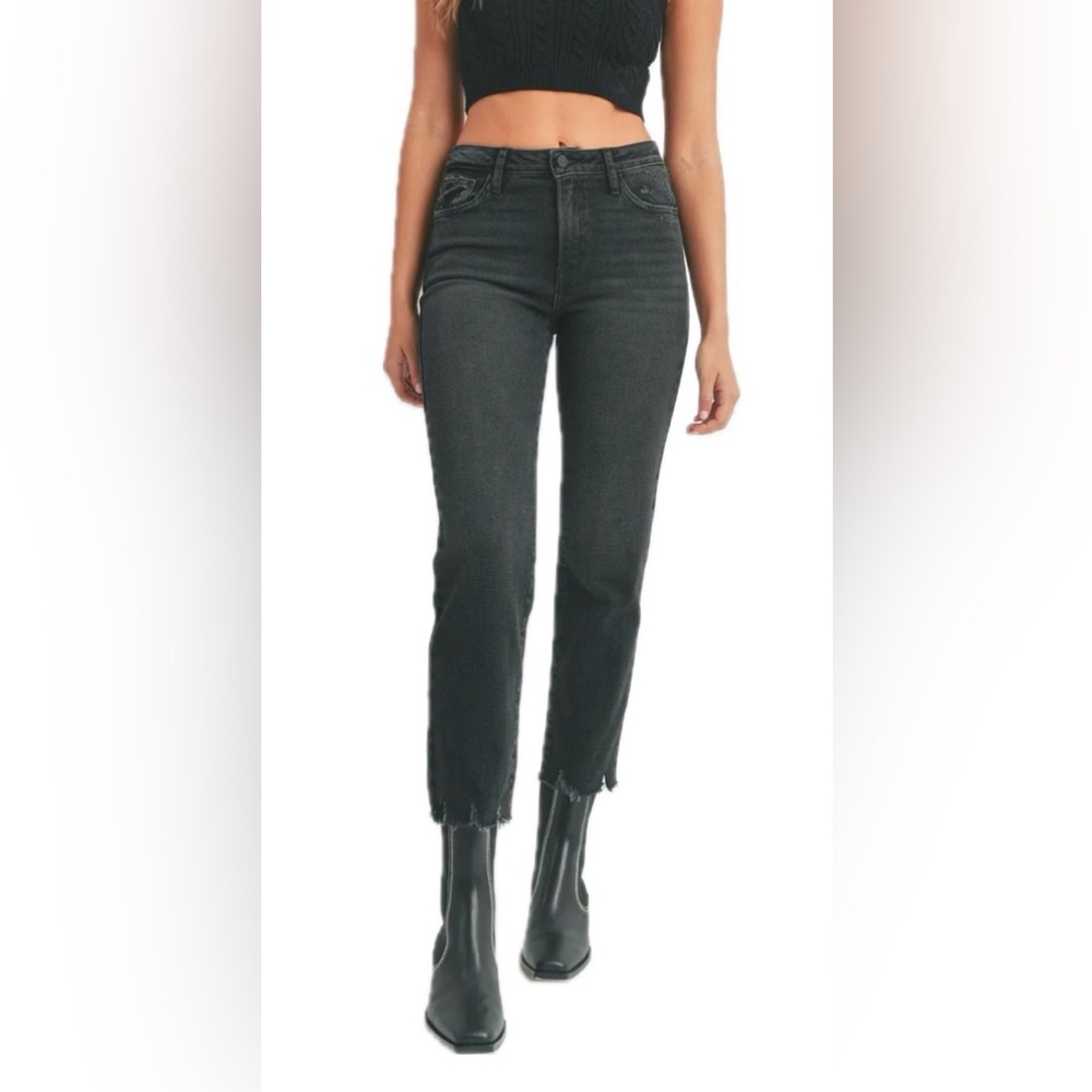 Just Black Denim. The Vicki. High Rise. Size 24.